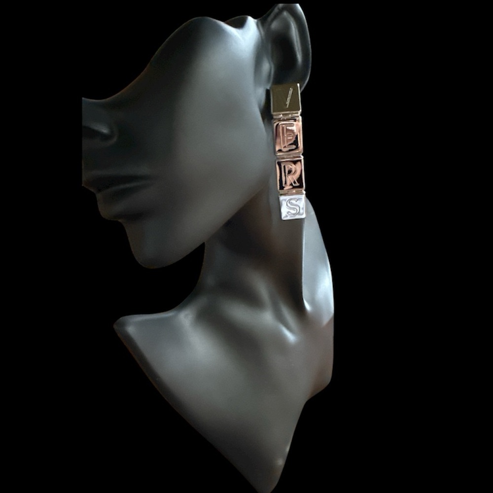 Versace X Dua Lipa Silver dangle earrings! NEW IN BOX - Picture 3 of 6